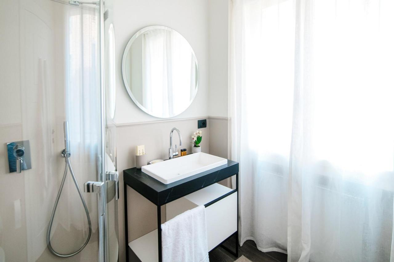 In Centro Luxury Rooms Como Dış mekan fotoğraf