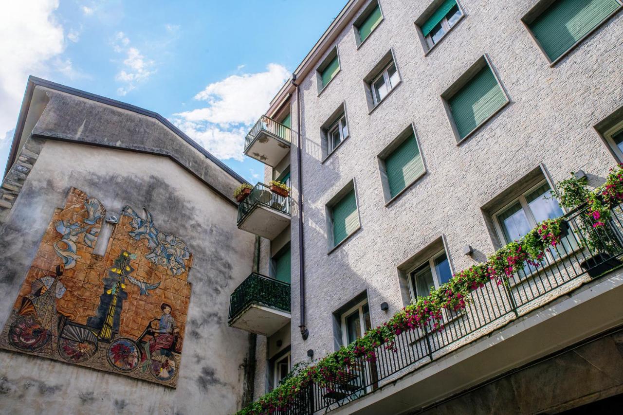 In Centro Luxury Rooms Como Dış mekan fotoğraf